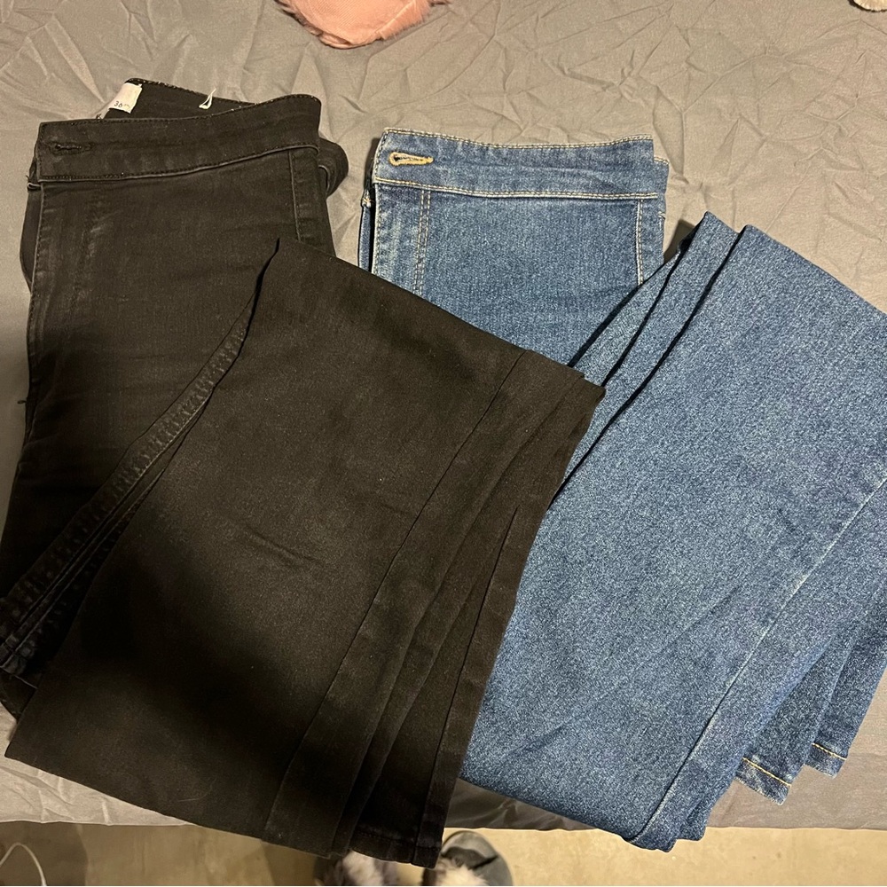 Bundle of 2 Jennyfer flare jeans hips size 26”